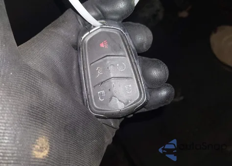 2015 Cadillac Srx Luxury Collection z USA, uszkodzony, nr VIN 3GYFNEE35FS568459